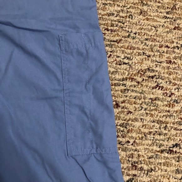 Ceil blue flare scrubs - Picture 2 of 3